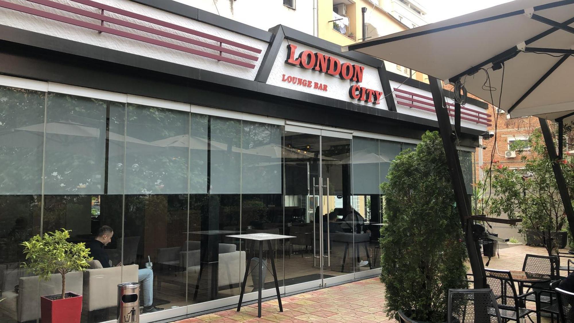 Deoni Apartment Luxury Tirana Eksteriør billede