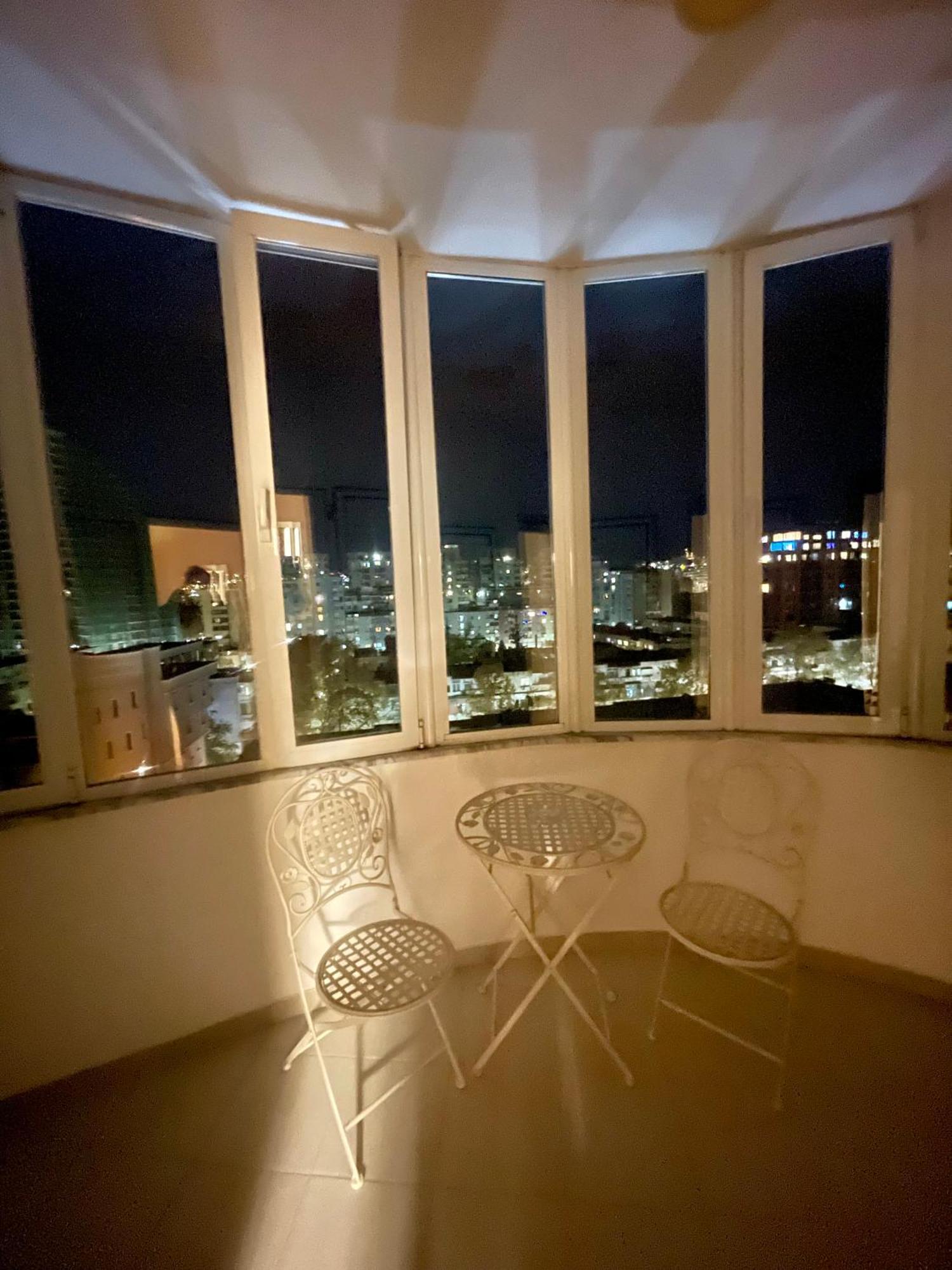 Deoni Apartment Luxury Tirana Eksteriør billede