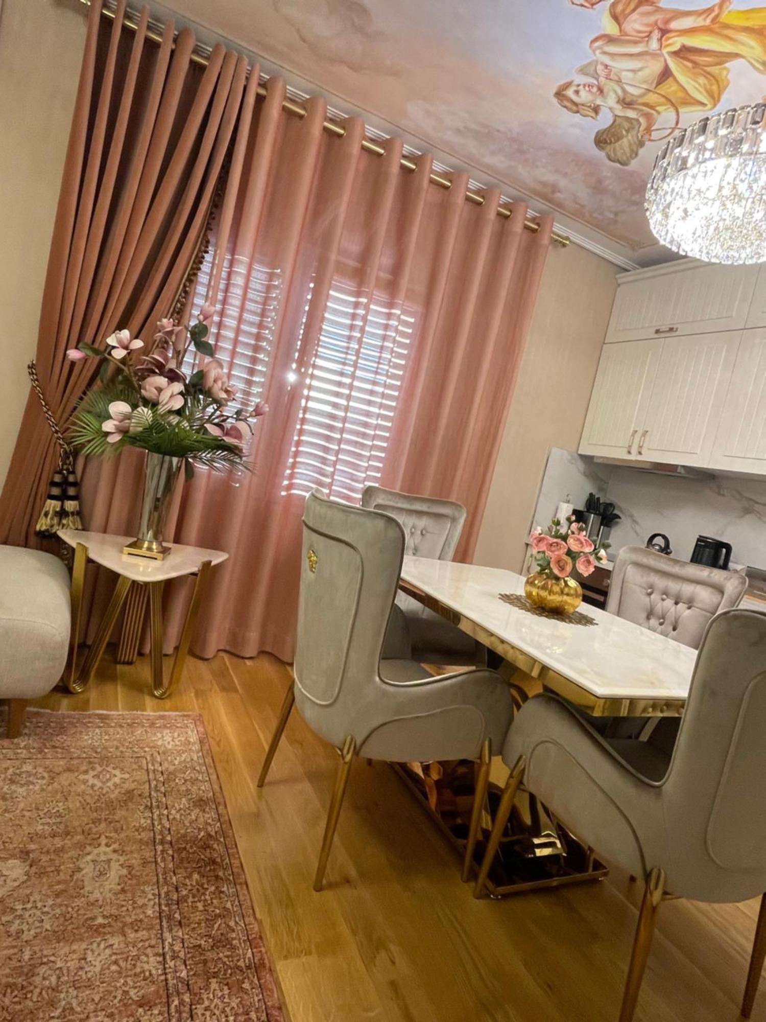 Deoni Apartment Luxury Tirana Eksteriør billede