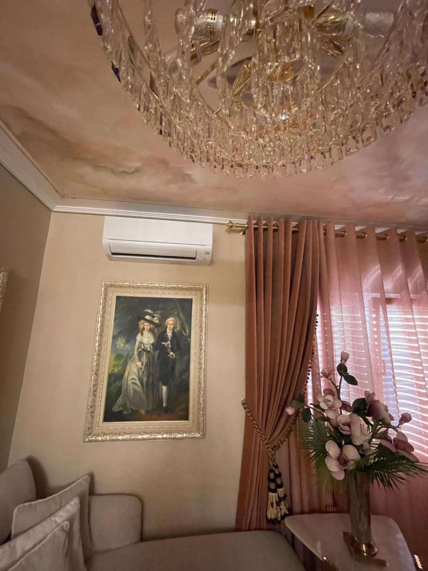 Deoni Apartment Luxury Tirana Eksteriør billede