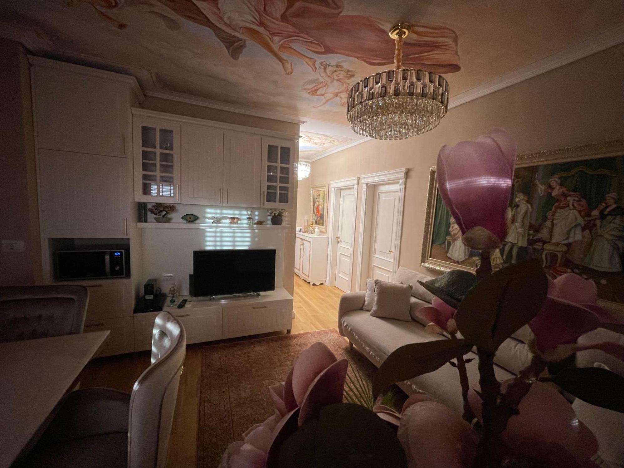 Deoni Apartment Luxury Tirana Eksteriør billede